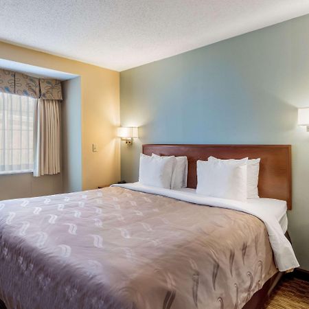 Quality Inn Chester - South Richmond Bagian luar foto