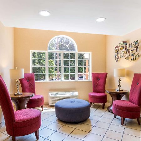 Quality Inn Chester - South Richmond Bagian luar foto