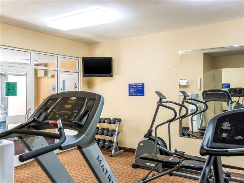 Quality Inn Chester - South Richmond Bagian luar foto