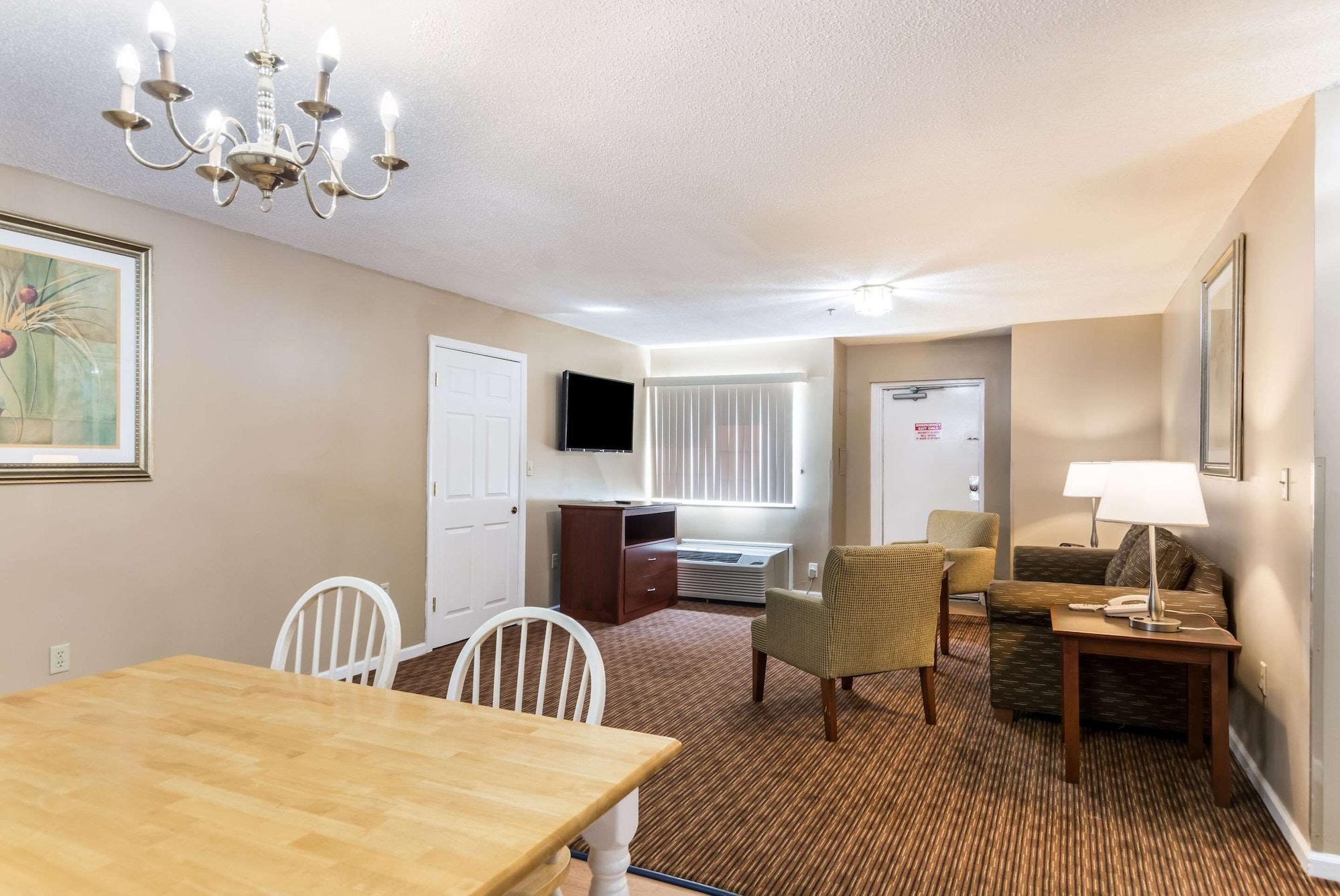 Quality Inn Chester - South Richmond Bagian luar foto