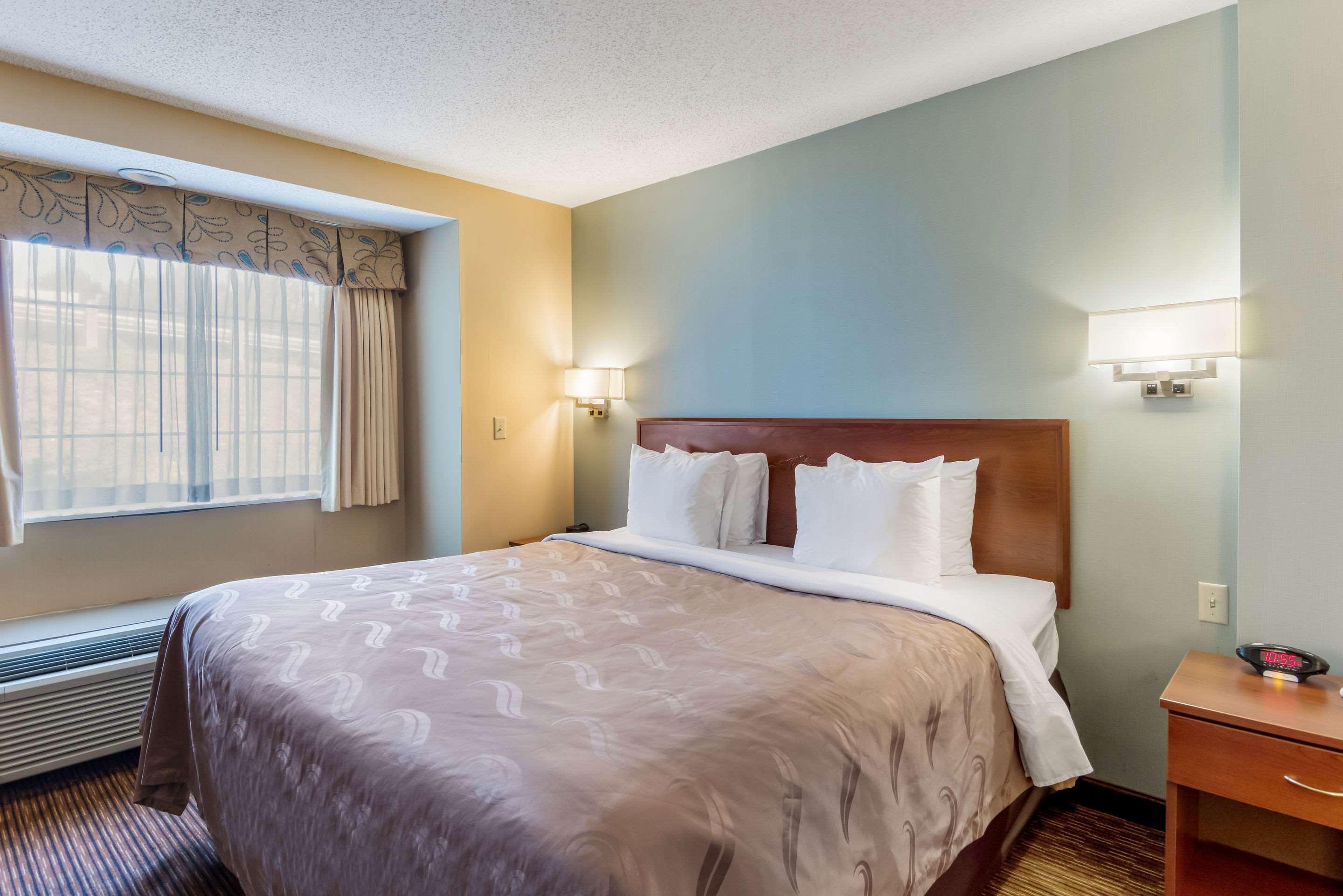 Quality Inn Chester - South Richmond Bagian luar foto