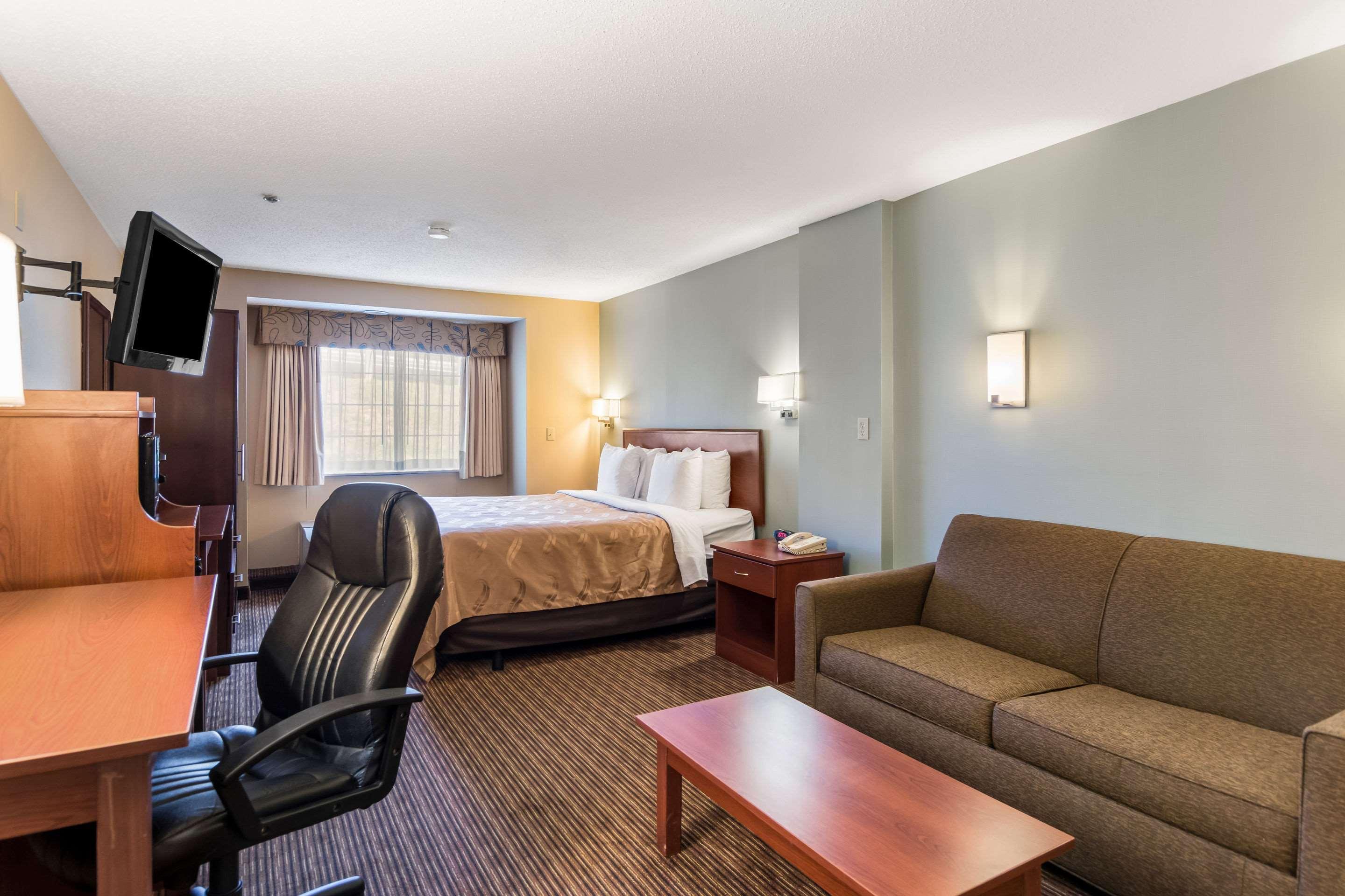 Quality Inn Chester - South Richmond Bagian luar foto