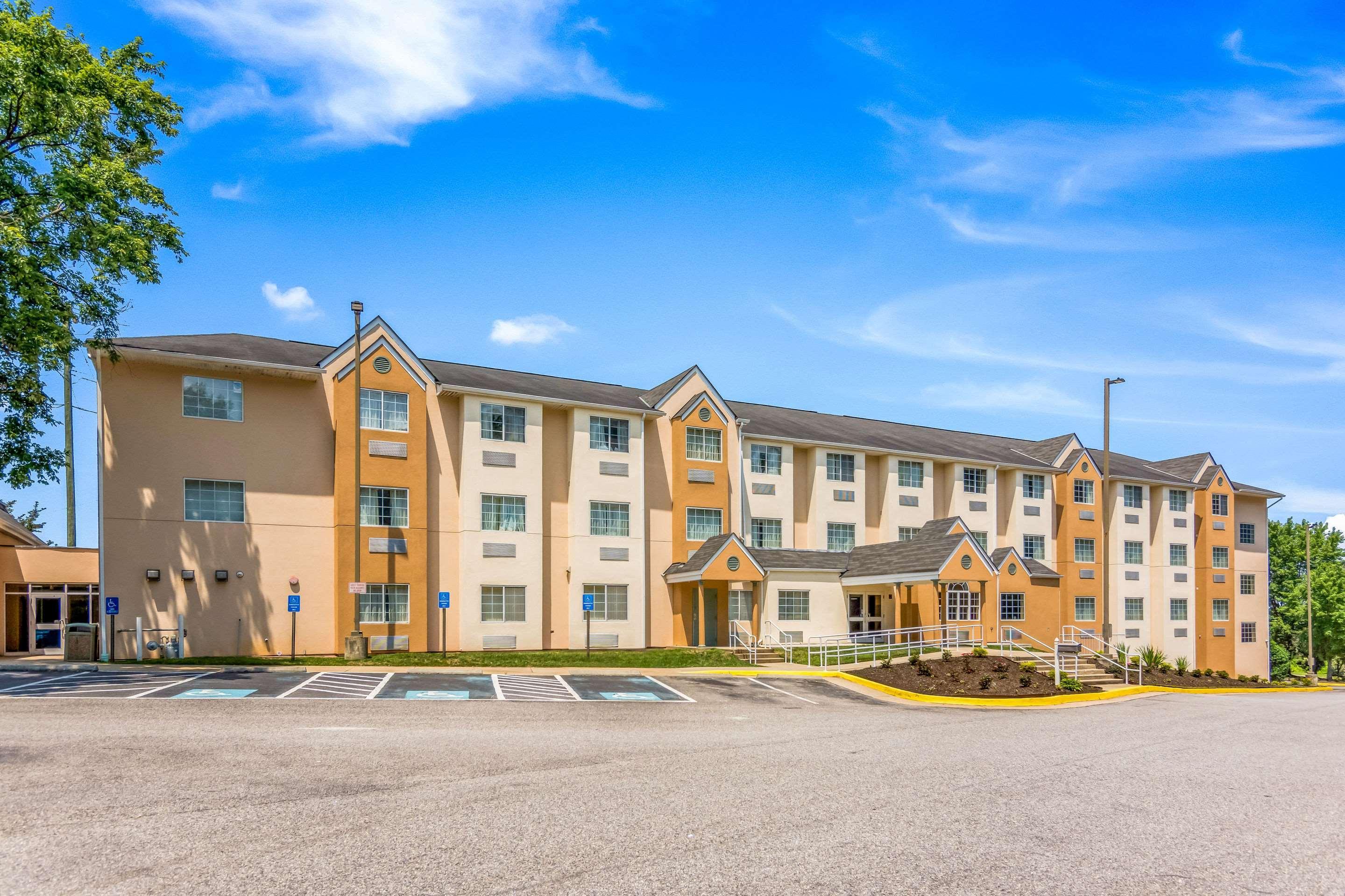 Quality Inn Chester - South Richmond Bagian luar foto
