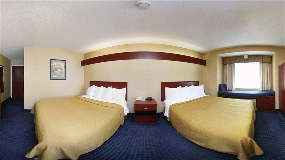 Quality Inn Chester - South Richmond Bagian luar foto