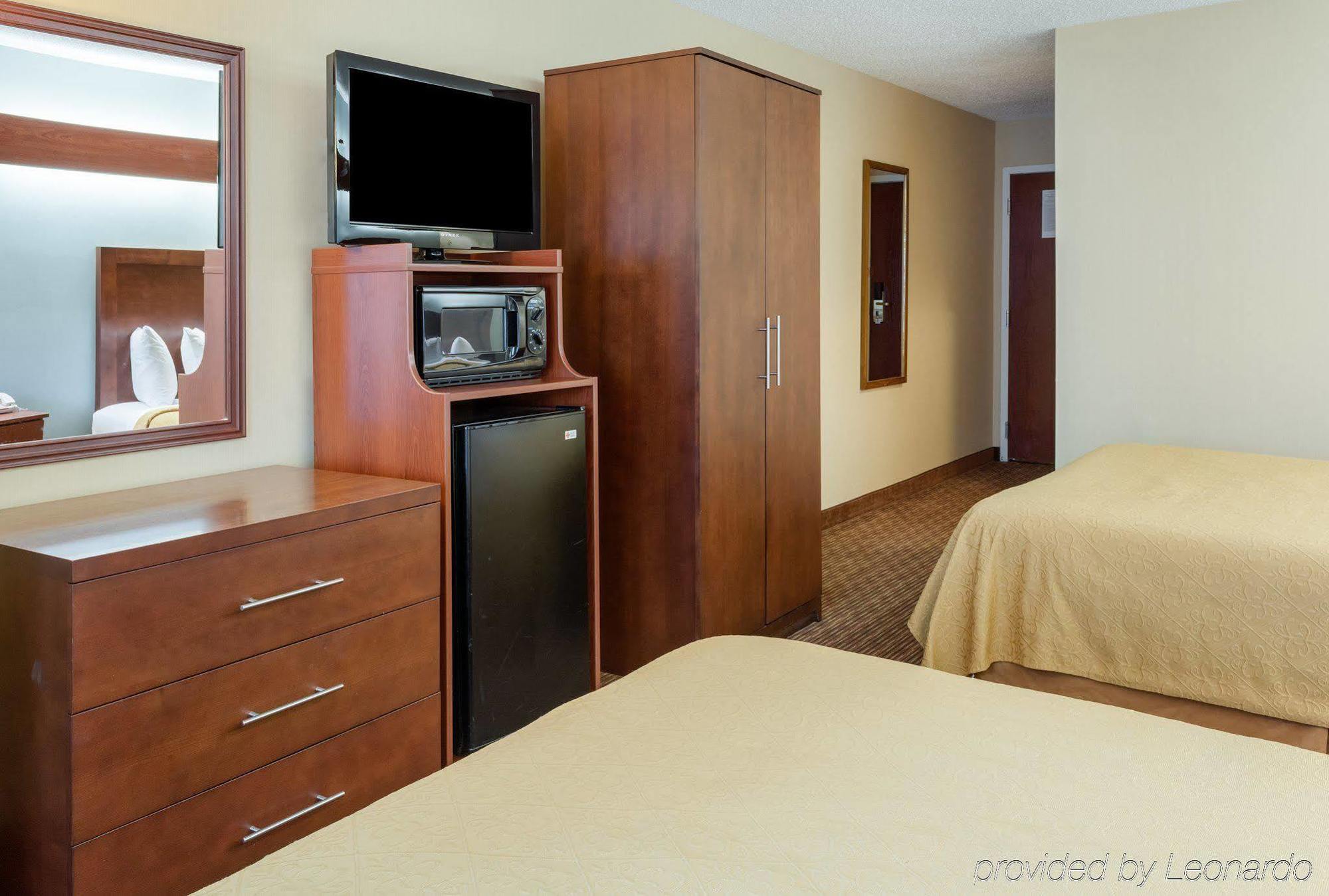 Quality Inn Chester - South Richmond Bagian luar foto