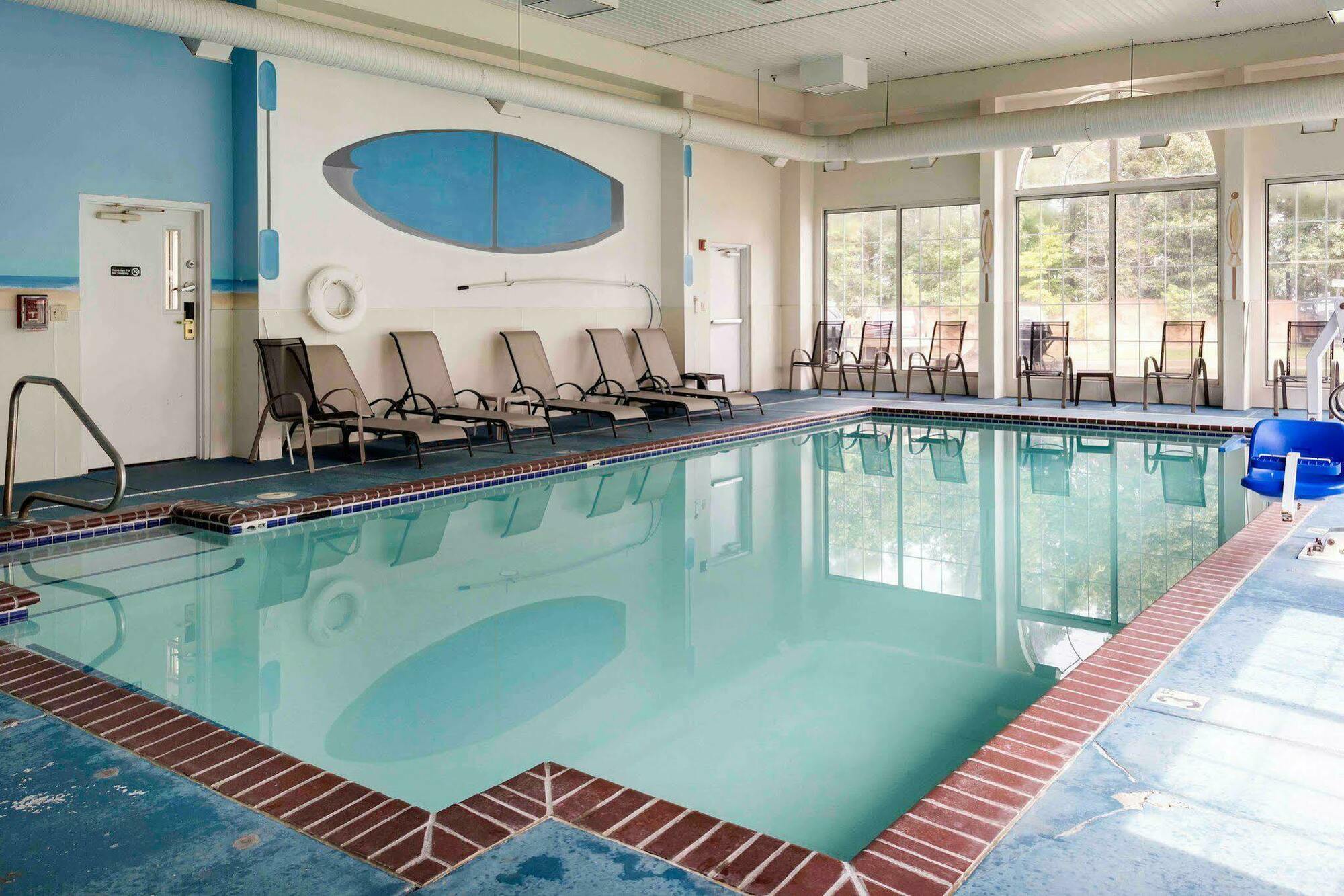 Quality Inn Chester - South Richmond Bagian luar foto