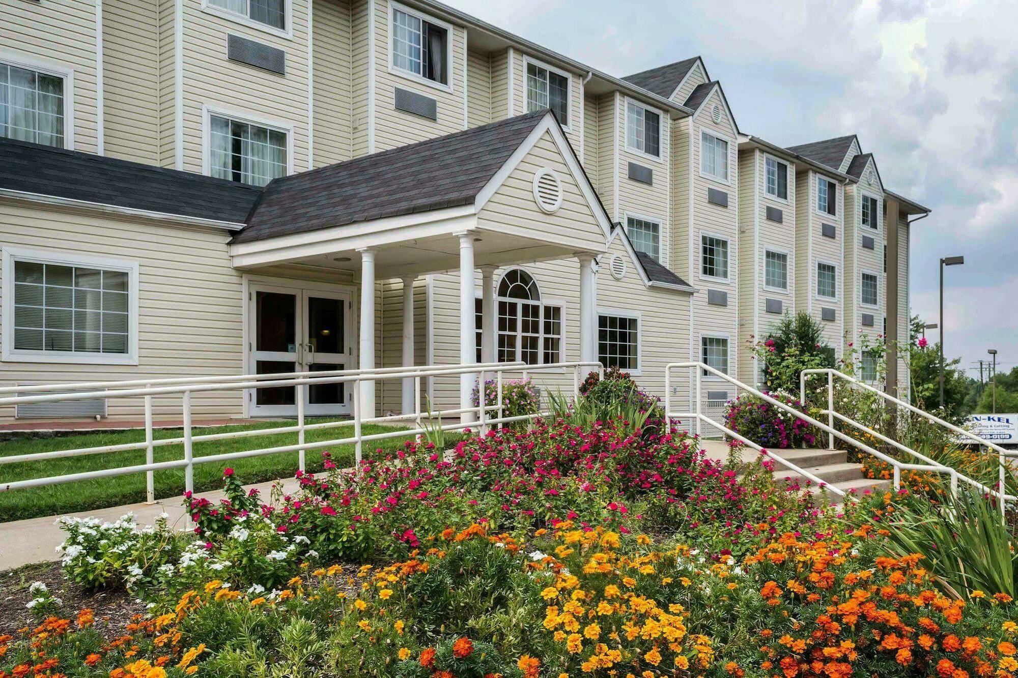 Quality Inn Chester - South Richmond Bagian luar foto